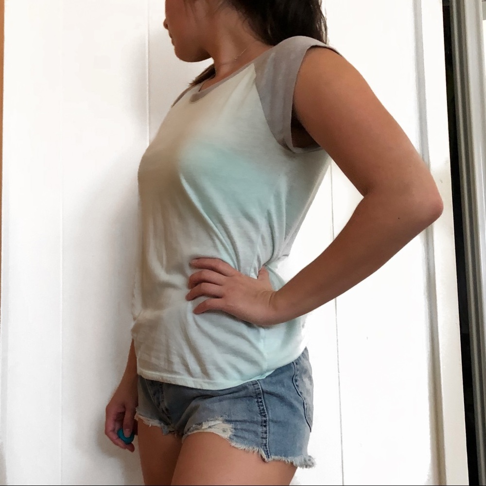NOLLIE Blue Raglan T - Picture 2 of 3